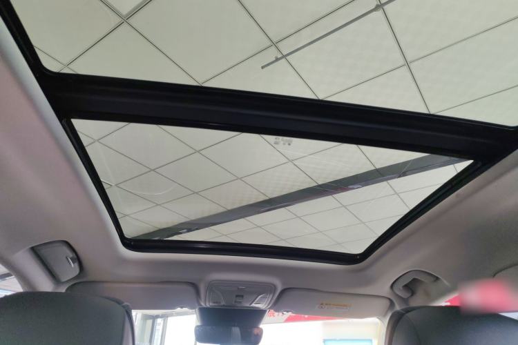 Used Hongqi HS5 2022 Revised Version 2.0T Smart Connect Flagship Edition
