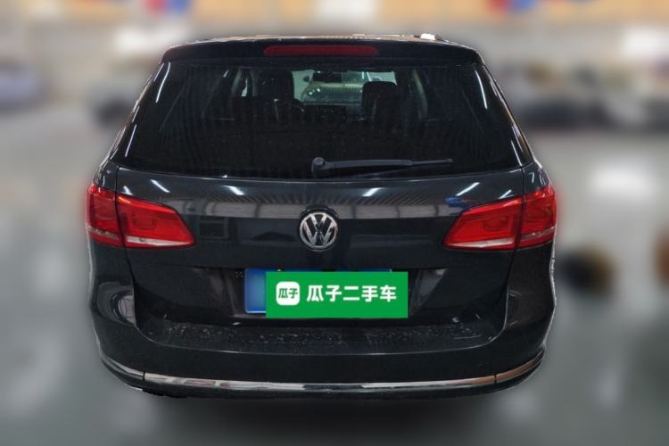 Used Volkswagen Magotan 2012 Travel Edition 2.0 TSI Comfort Version Rear