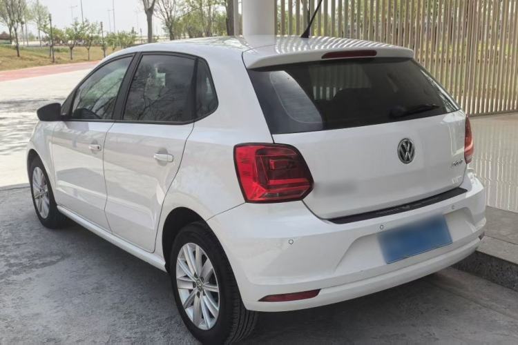 Used Volkswagen Polo 2014 1.4L Automatic Comfort Edition
