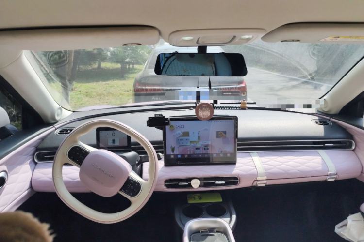 Used Dongfeng NAMMI 01 2024 New Edition 330 Plus Smart+ Center Console