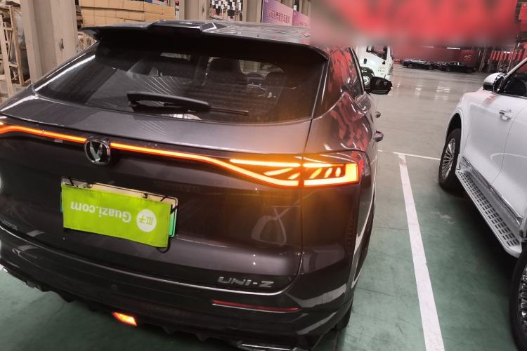 Used CHANGAN UNI-Z New Energy 2024 Blue Whale Smart Electric iDD 125km Beyond Edition
