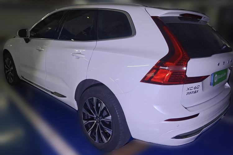 Used Volvo XC60 2023 B5 4x4 Smart Luxury Edition Rear Left 45 Deg