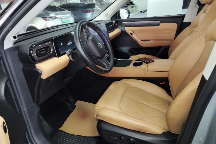 Used Leapmotor C11 2024 Range-Extended 300 Luxury Edition