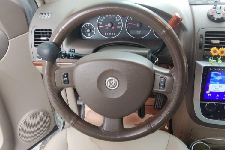 Used Buick GL8 2011 2.4L CT Comfort Edition
