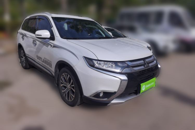 Used Mitsubishi Outlander 2018 2.0L Two-Wheel Drive Glory Edition 5 Seats
