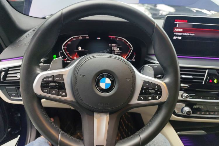 Used BMW 5 Series 2022 530i Sport Line M Sport Package Steering Wheel