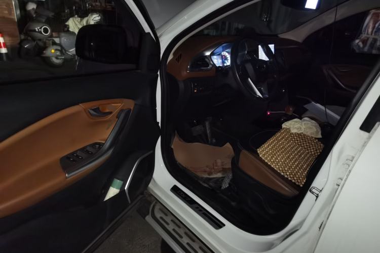 Used Soueast DX7 2017 1.5T Automatic Glory Edition