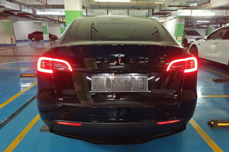 Used Tesla Model Y 2023 Rear-Wheel-Drive Version Rear