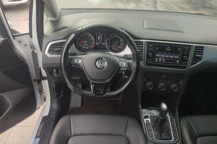 Used Volkswagen Golf Sportsvan 2020 280TSI Automatic Curious Model Steering Wheel