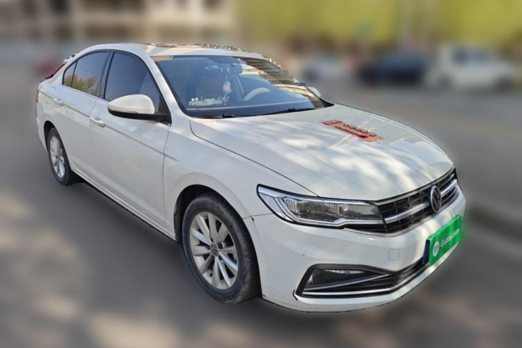 Used Volkswagen Bora 2021 1.5L Automatic Comfort Smart Connect Edition Front Right 45 Deg