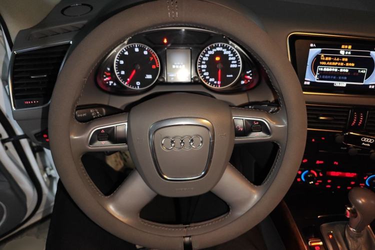 Used Audi Q5 2011 2.0TFSI Comfort Version
