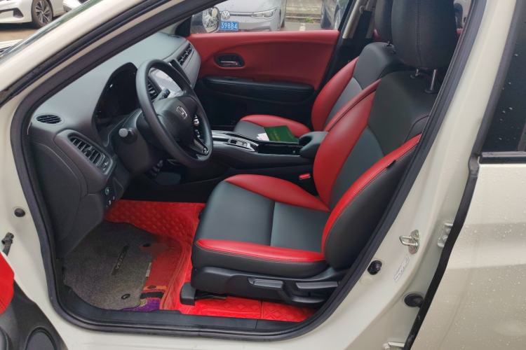 Used Honda Vezel 2020 1.5L CVT Elite Edition Left Front Seat