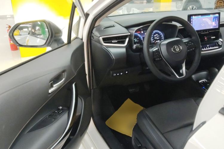 Used Toyota Levin 2023 Smart Electric Hybrid Dual-Engine 1.8L Sport Edition Driver Seat