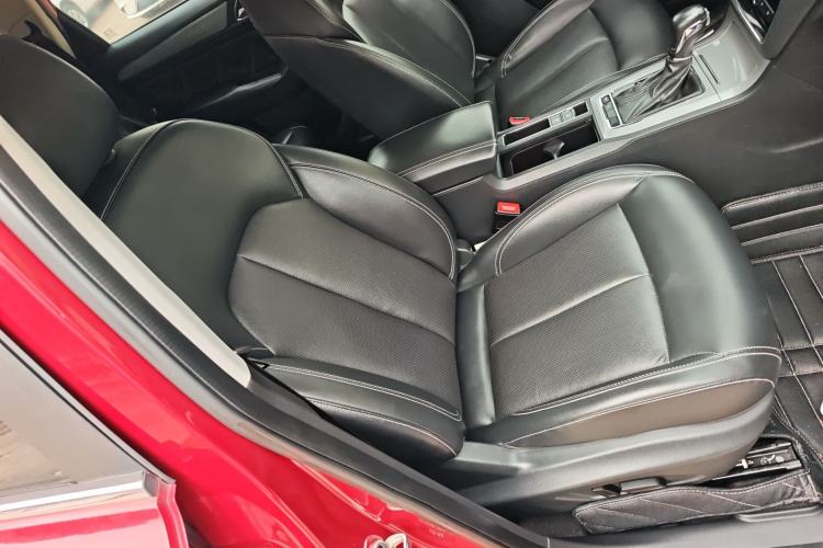 Used Roewe RX5 2016 20T Two-Wheel Drive Automatic Internet Smart Edition Right Front Seat