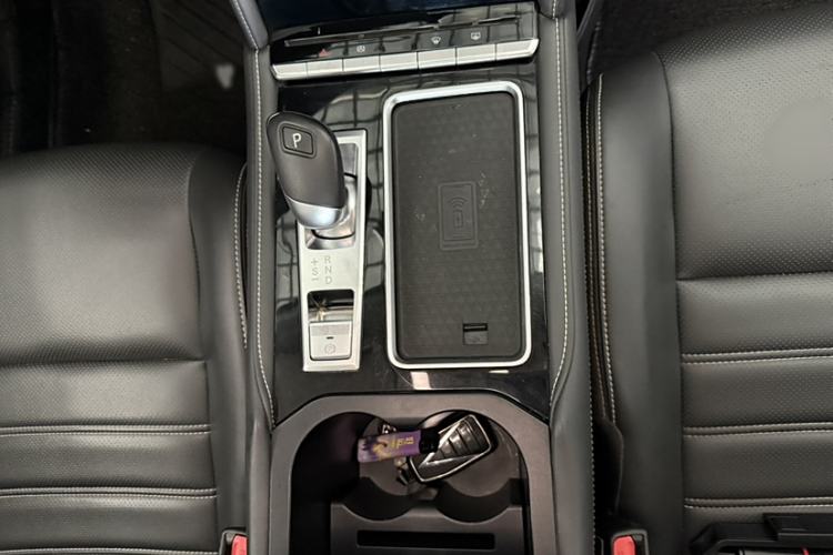 Used Venucia Star 2020 260T Automatic 48V Mild Hybrid Turbocharged Star Edition