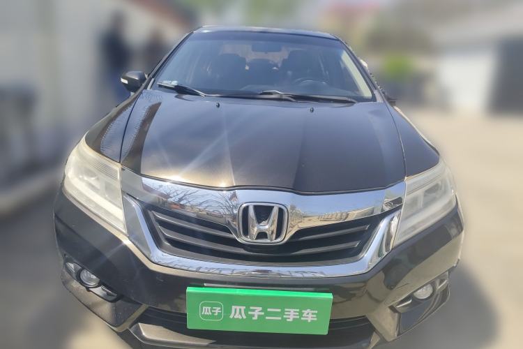 Used Honda Crider 2013 1.8L automatic luxury edition Front