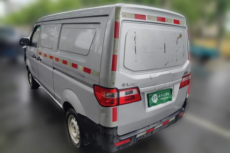 Used Jinbei Hiace X30 2020 1.5L Van Super-Enjoyment Model China VI Standard SWC15M