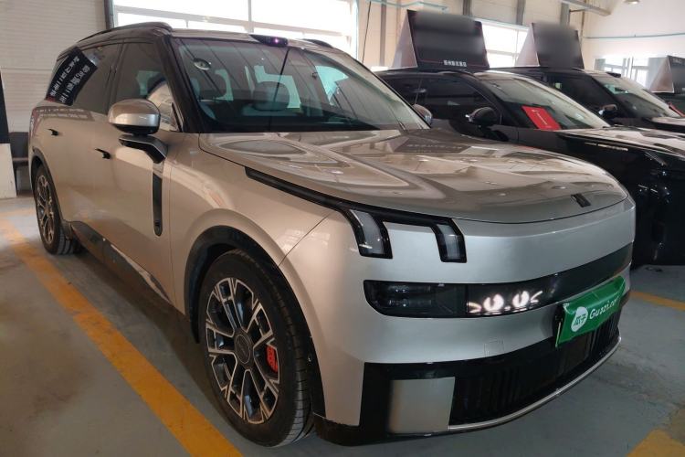 Used Lynk & Co 900 2025 1.5T Ultra
