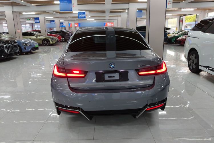 Used BMW i3 2024 eDrive 40 L Midnight Edition
