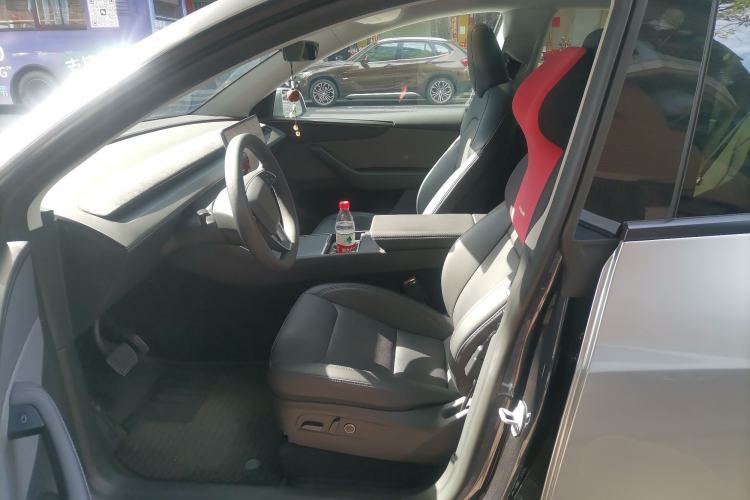 Used Tesla Model Y 2025 Rear-Wheel Drive First Edition