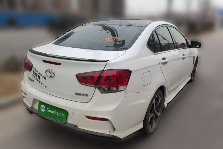 Used Soueast V5 Lingzhi 2017 1.5L Manual New Elite Model