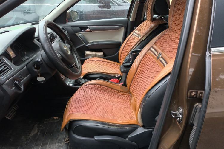 Used Volkswagen Cross Lavida 2014 1.4TSI DSG
