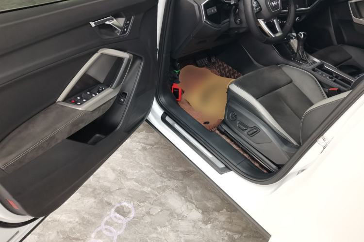 Used Audi Q3 2020 35 TFSI Ambition Dynamic Edition
