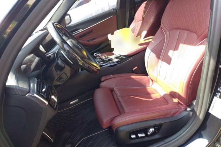 Used BMW 5 Series 2021 530Li Luxury Edition M Sport Package Left Front Seat