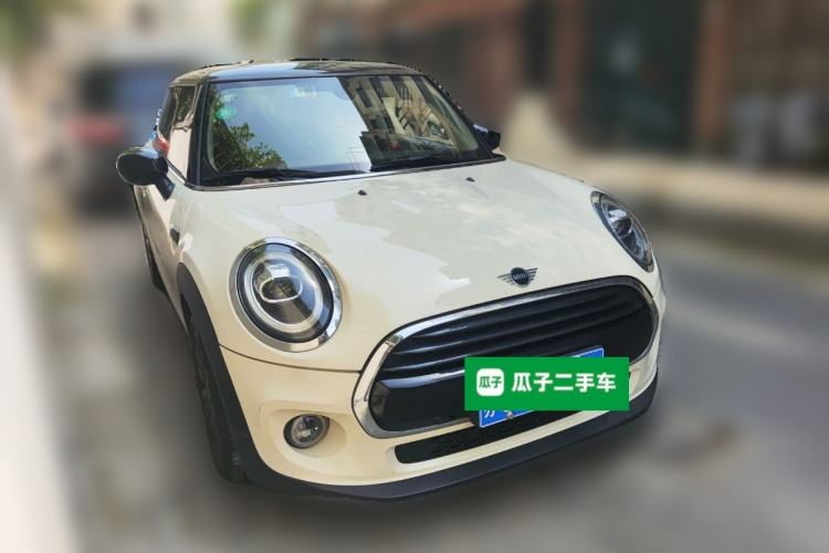 Used MINI 2019 1.5T COOPER Classic Edition
