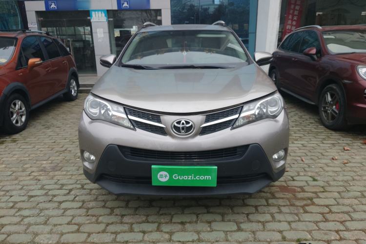 Used Toyota RAV4 2013 2.0L CVT Two-Wheel Drive Urban Edition