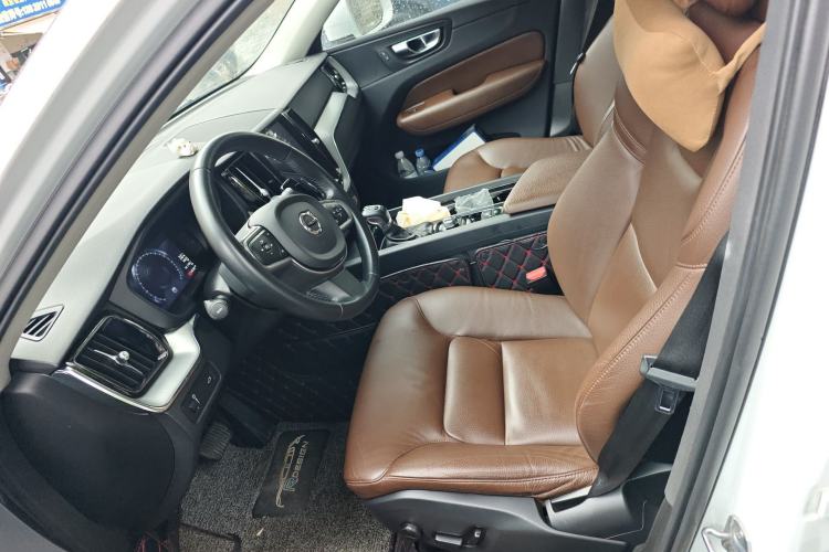 Used Volvo XC60 2019 T5 4x4 Smart Edition China VI Standard