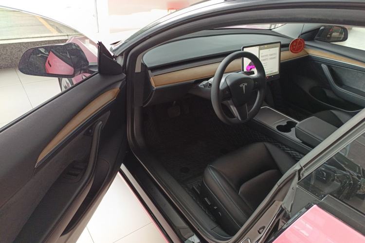 Used Tesla Model 3 2022 Rear-Wheel-Drive Version
