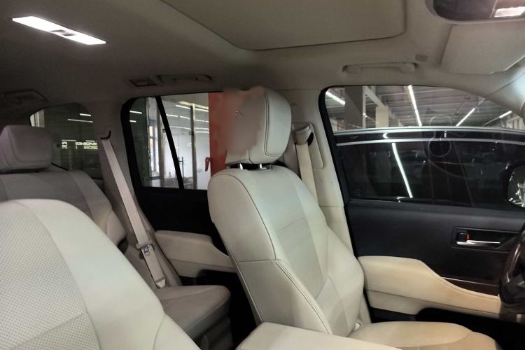 Used Toyota Land Cruiser  Interior 3