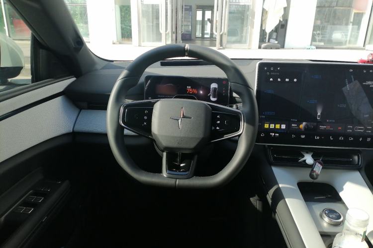 Used Polestar 4 2024 Dual-Motor Long-Range
