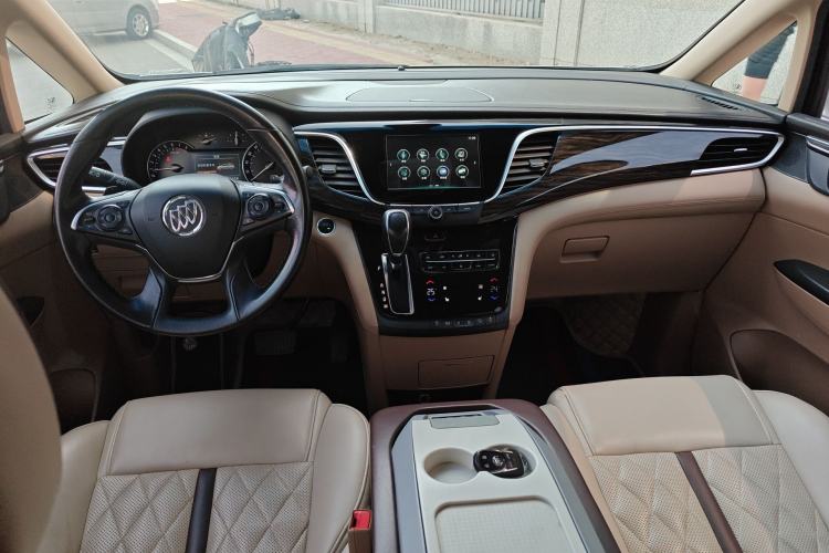 Used Buick GL8 2017 ES 28T Luxury Model China V Standard