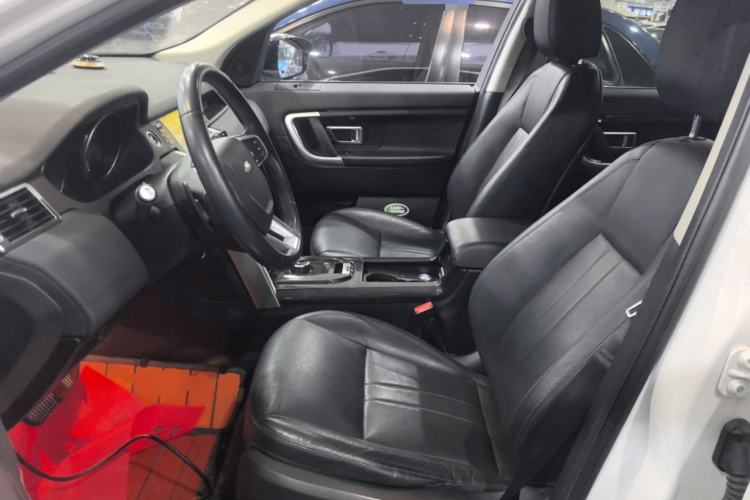 Used Land Rover Discovery Sport 2019 240 PS SE Version China VI Standard
