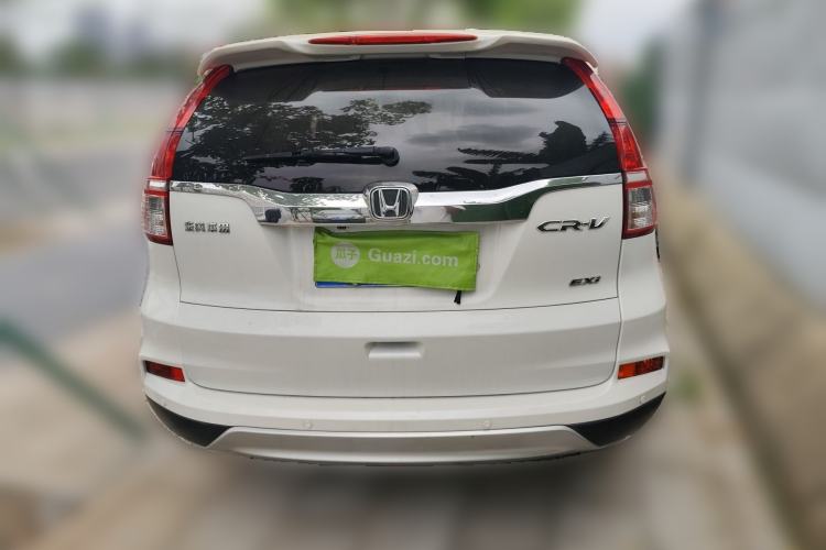 Used Honda CR-V 2015 2.0L two-wheel drive Fashion Edition Rear