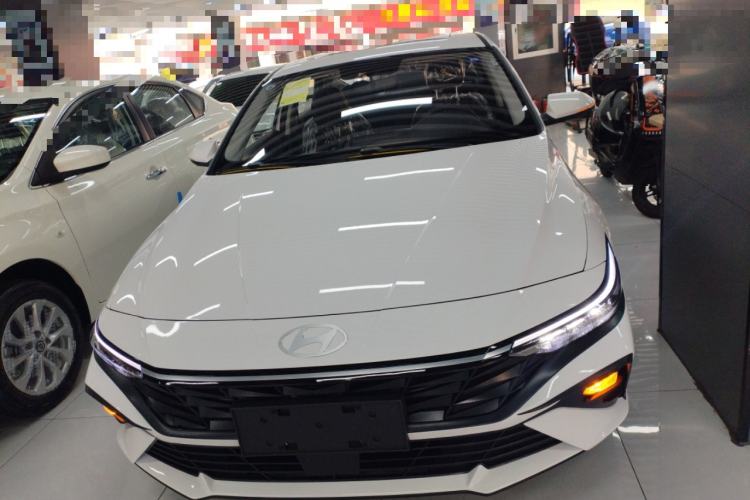 Used Hyundai Elantra 2023 1.5L CVT GLX Elite Edition Front