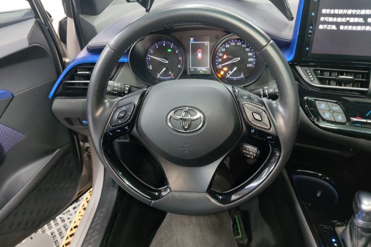 Used Toyota C-HR 2020 2.0L Luxury Edition
