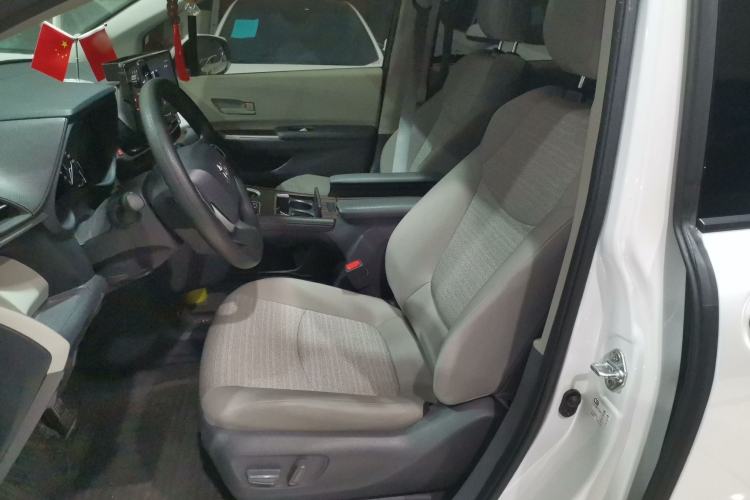 Used Toyota Sienna 2023 2.5L Hybrid Comfort Edition