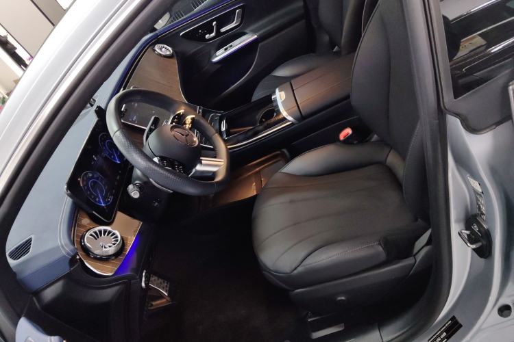 Used Mercedes-Benz EQE 2022 350 Pioneer Edition