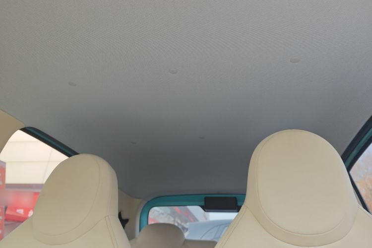 Used Wuling Hongguang MINIEV 2025 Four-Door Version Premium Edition Headliner