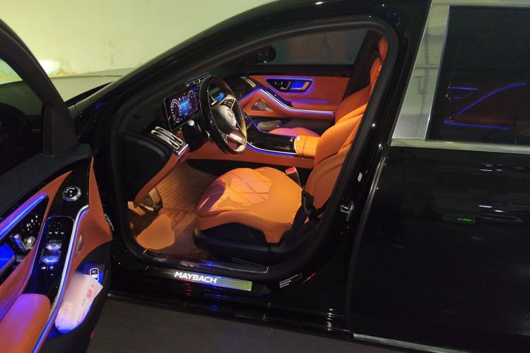 Used Mercedes-Benz Maybach S-Class 2024 S 480 4MATIC Driver Seat