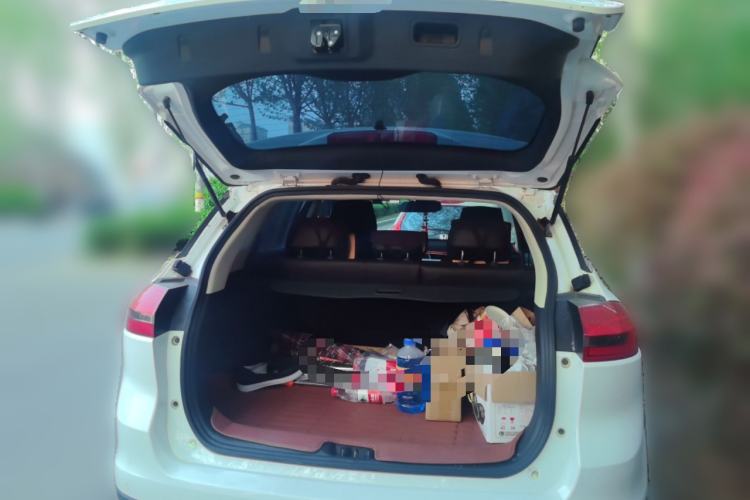 Used Geely Auto Emgrand X7 Sport 2016 1.8TD Automatic Smart Model Trunk