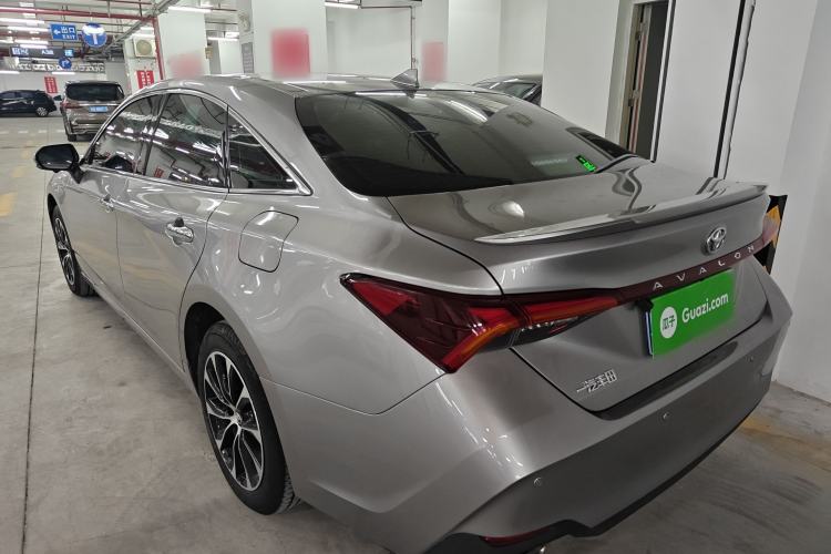 Used Toyota Avalon 2023 2.5L Luxury Edition Rear Left 45 Deg