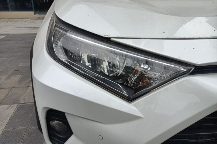 Used Toyota RAV4 2022 2.0L CVT 4x4 Style Plus Edition