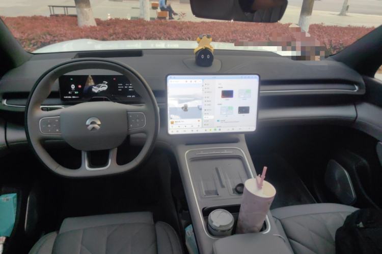 Used Nio EC6 2025 75 kWh