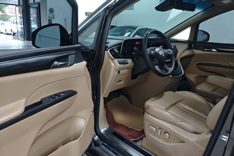 Used Buick GL8 2020 ES Land Cruiser 653T Luxury Edition
