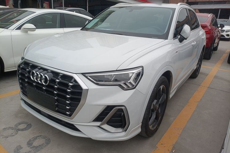Used Audi Q3 2019 40 TFSI quattro Fashion Dynamic Model