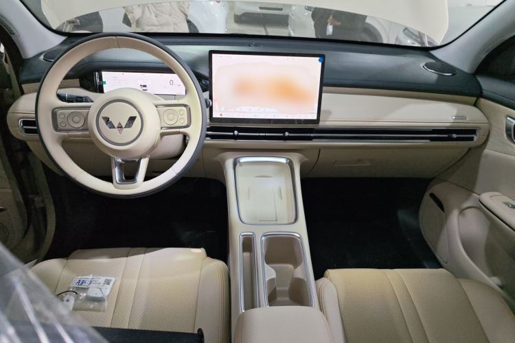 Used Wuling Bingo S 2025 Model 430km Deluxe Edition